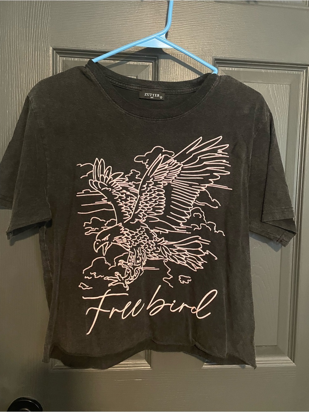 Zutter Black 'Freebird' Graphic Crop Tee